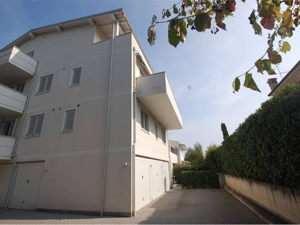 appartamento in affitto a Castelnuovo Rangone in zona Montale Rangone