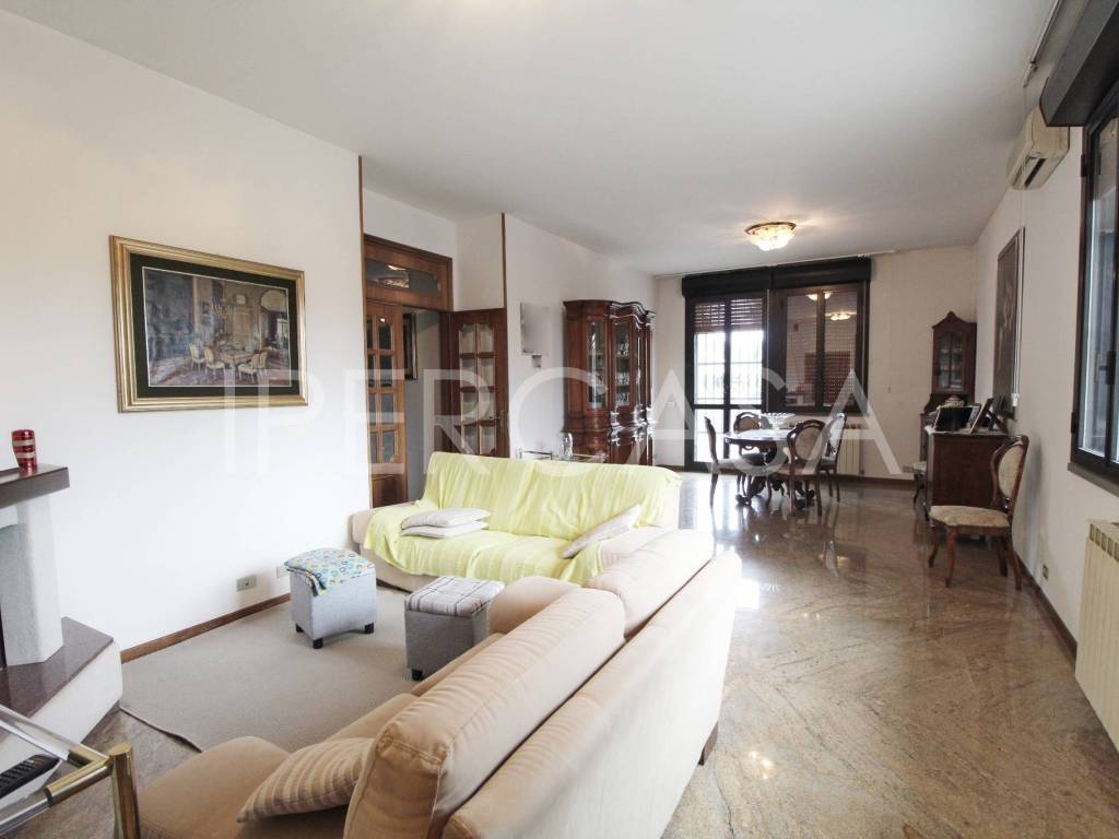 appartamento in affitto a Castelnuovo Rangone in zona Montale Rangone