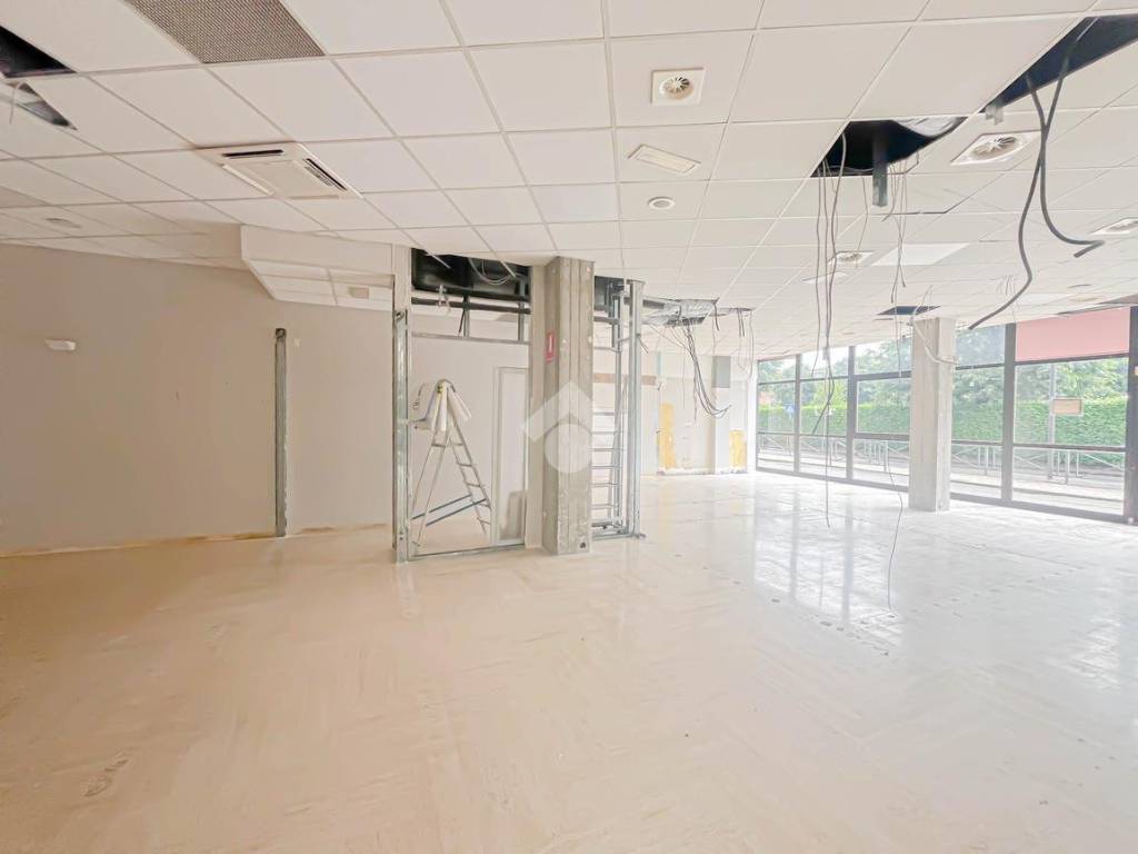 ufficio in affitto a Castelnuovo Rangone