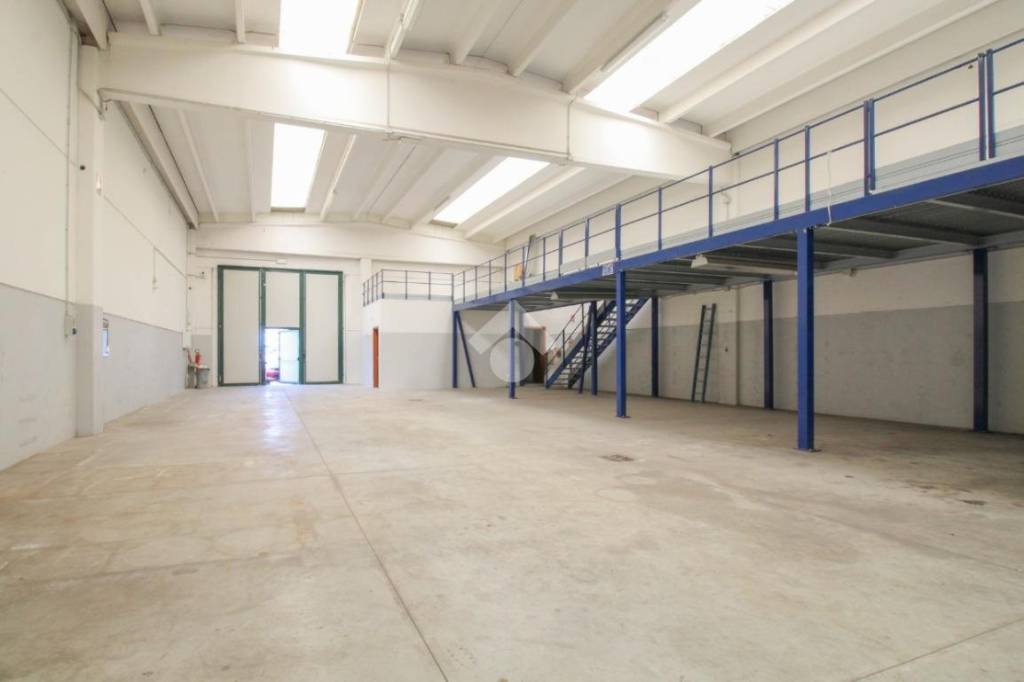 ufficio in affitto a Castelnuovo Rangone