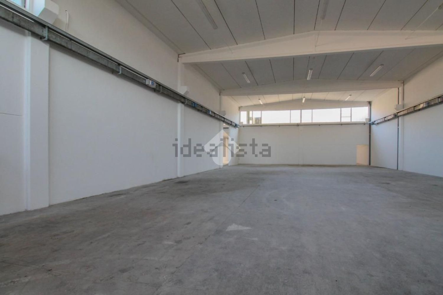 capannone in affitto a Castelvetro di Modena