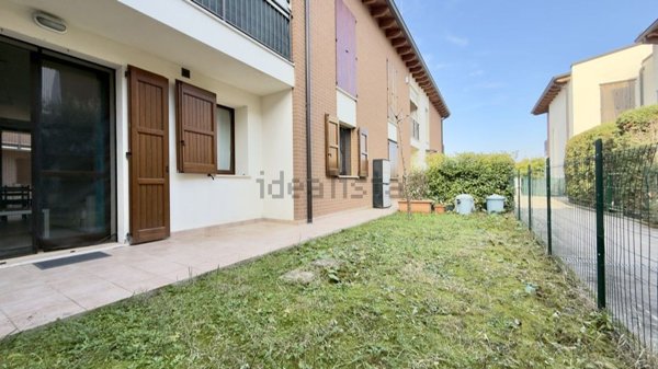 appartamento in affitto a Castelvetro di Modena in zona Ca' di Sola