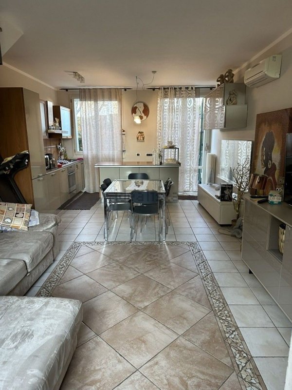 casa indipendente in affitto a Castelvetro di Modena
