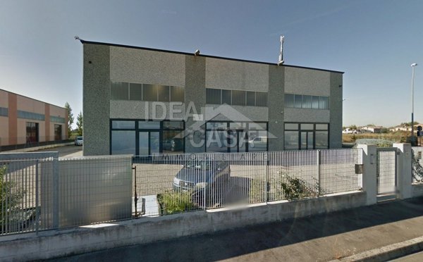 locale di sgombero in affitto a Cavezzo