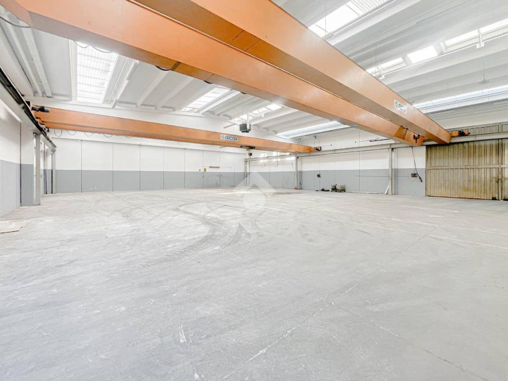 locale commerciale in affitto a Fiorano Modenese
