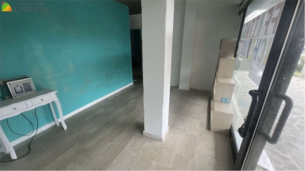 negozio in affitto a Fiorano Modenese