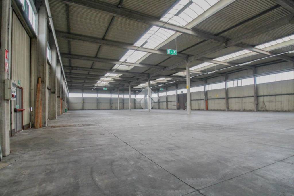 capannone in affitto a Fiorano Modenese