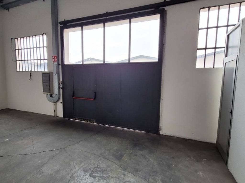 locale commerciale in affitto a Formigine