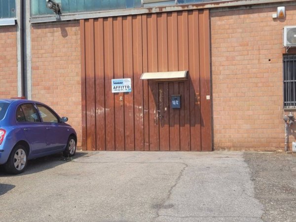 locale commerciale in affitto a Formigine