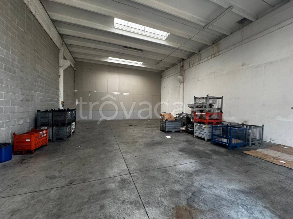 locale commerciale in affitto a Formigine in zona Casinalbo