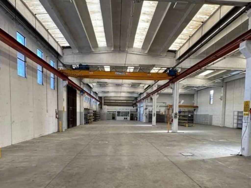 locale commerciale in affitto a Formigine