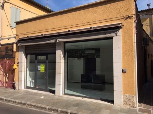 negozio in affitto a Formigine