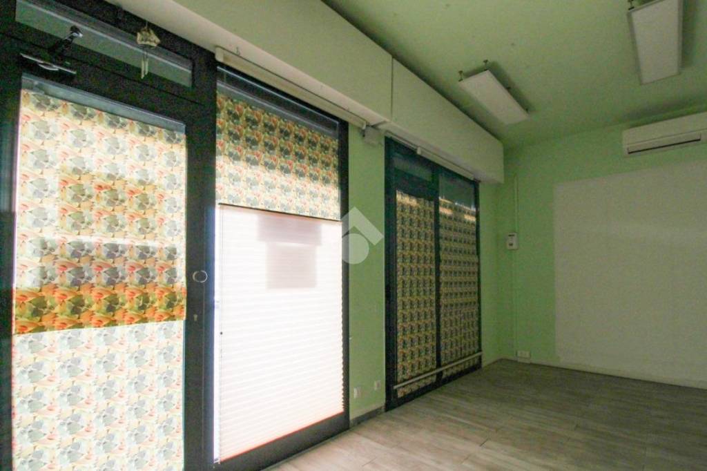 negozio in affitto a Maranello