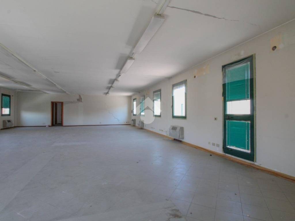 ufficio in affitto a Maranello