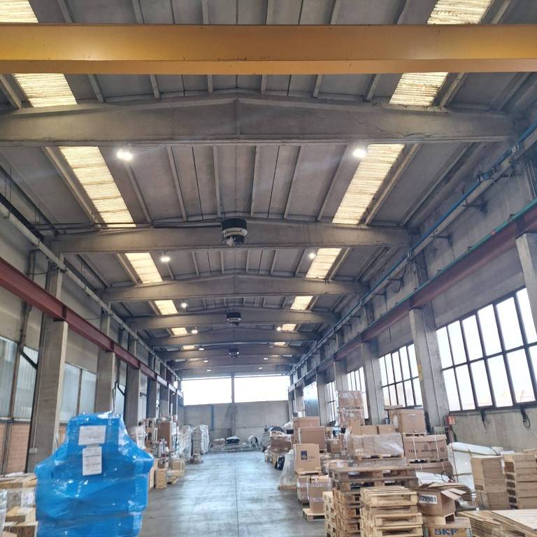 locale commerciale in affitto a Maranello