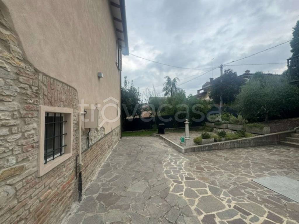 casa indipendente in affitto a Maranello