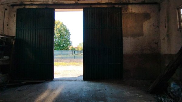 locale di sgombero in affitto a Mirandola