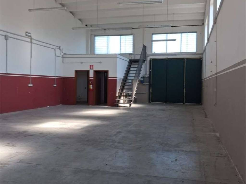 appartamento in affitto a Mirandola in zona Cividale