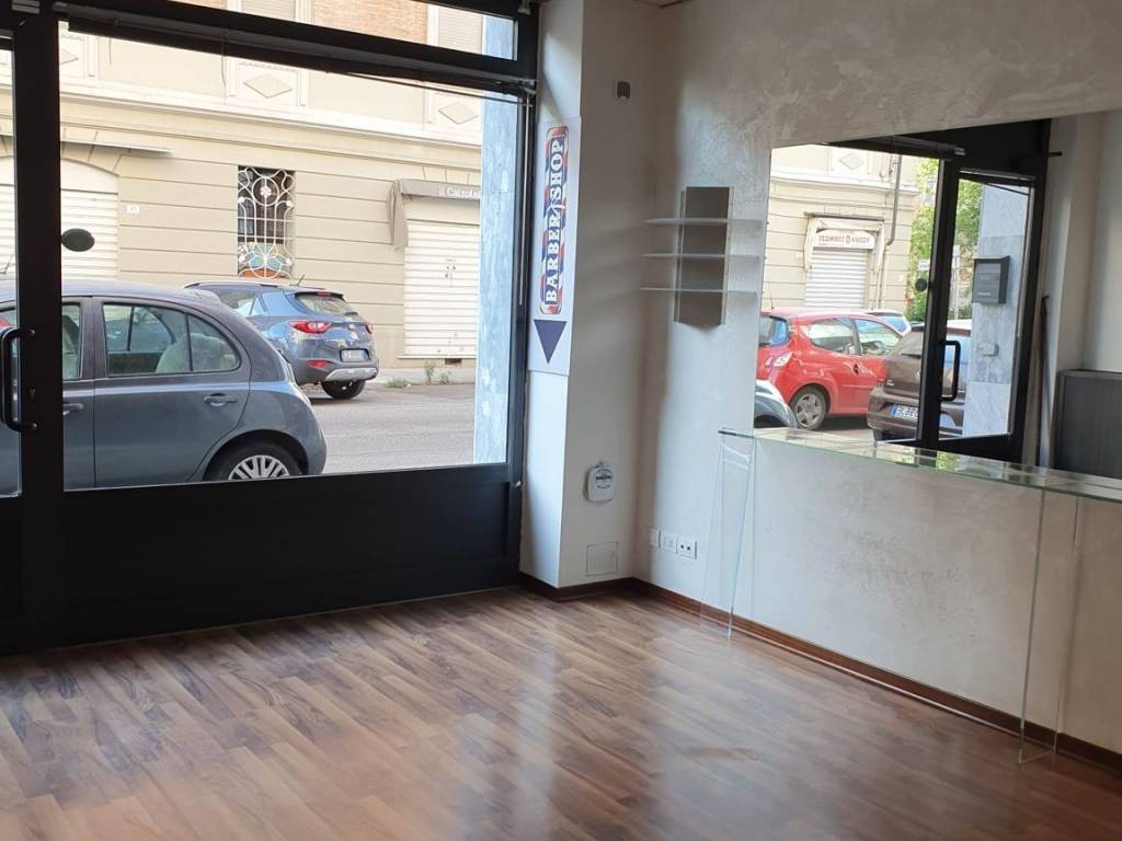 negozio in affitto a Modena in zona Sant'Agnese