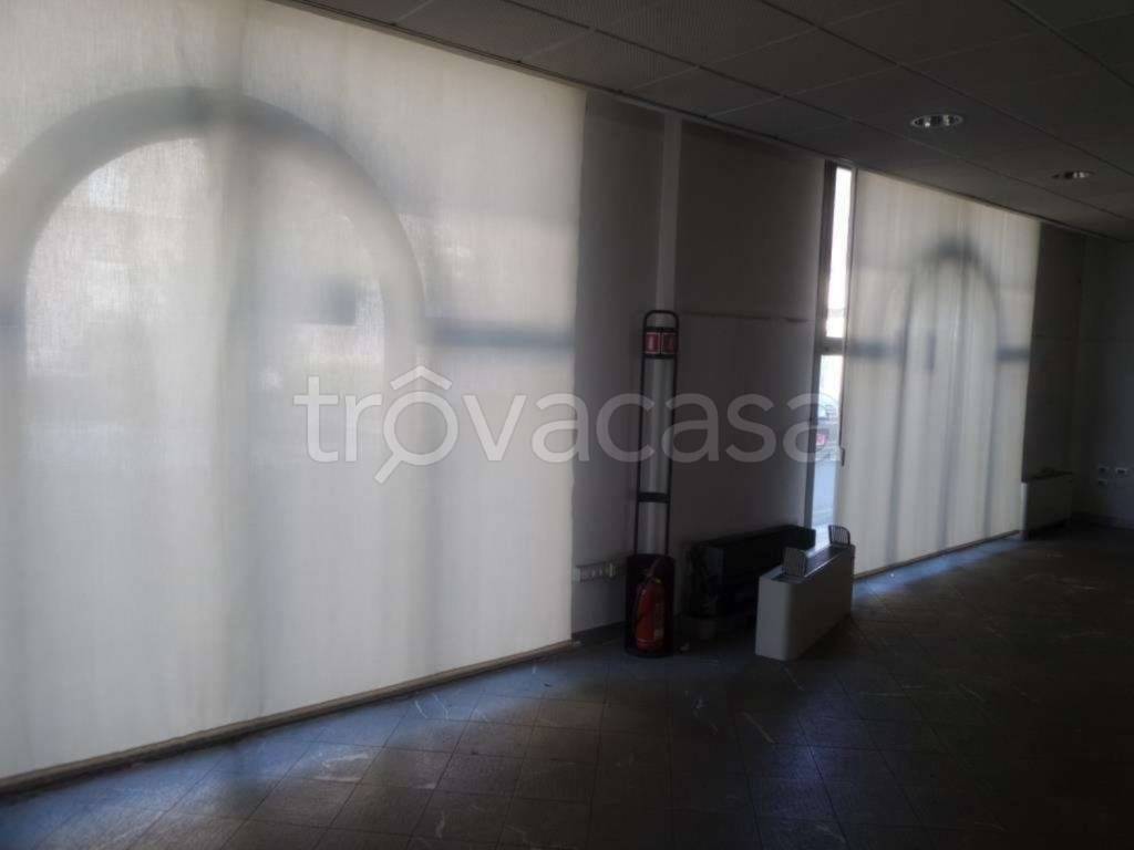 negozio in affitto a Modena in zona Centro Storico