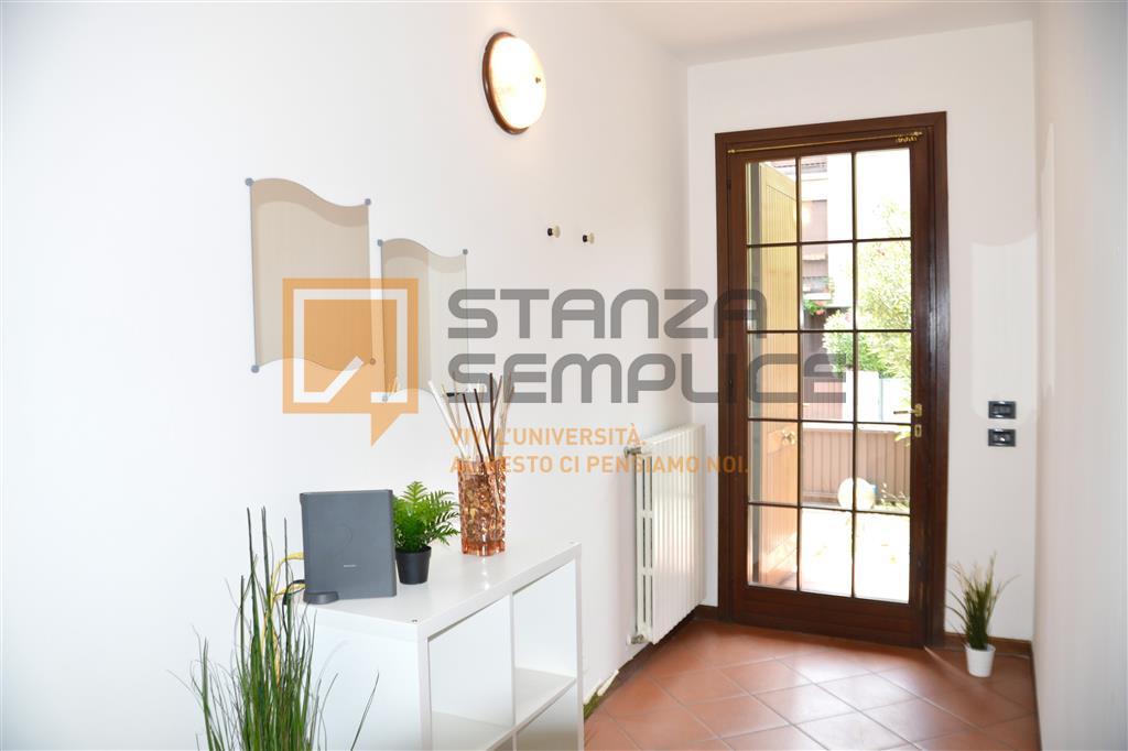 casa indipendente in affitto a Modena in zona Centro Storico
