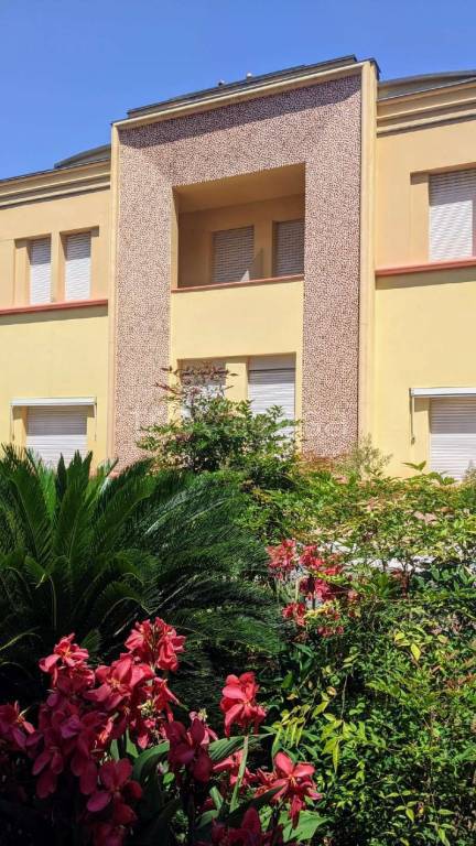 ufficio in affitto a Modena in zona Amendola