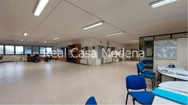 ufficio in affitto a Modena in zona Crocetta
