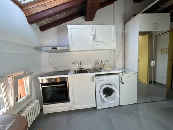 appartamento in affitto a Modena in zona Centro Storico