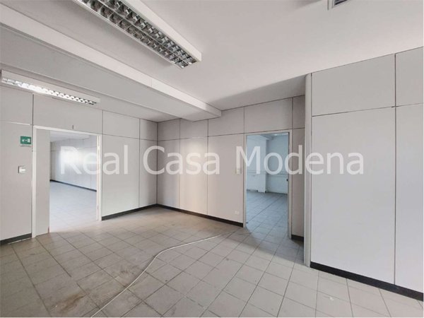 ufficio in affitto a Modena in zona San Lazzaro / Modena Est