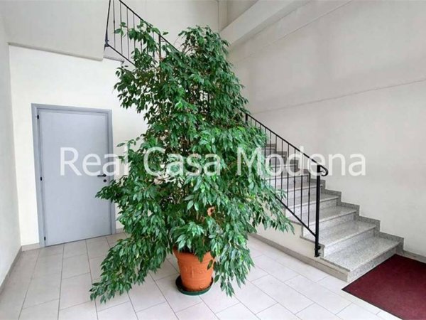 ufficio in affitto a Modena in zona Crocetta