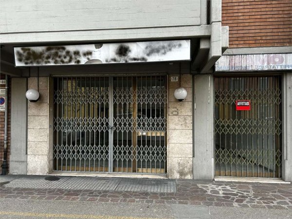negozio in affitto a Modena in zona San Lazzaro / Modena Est