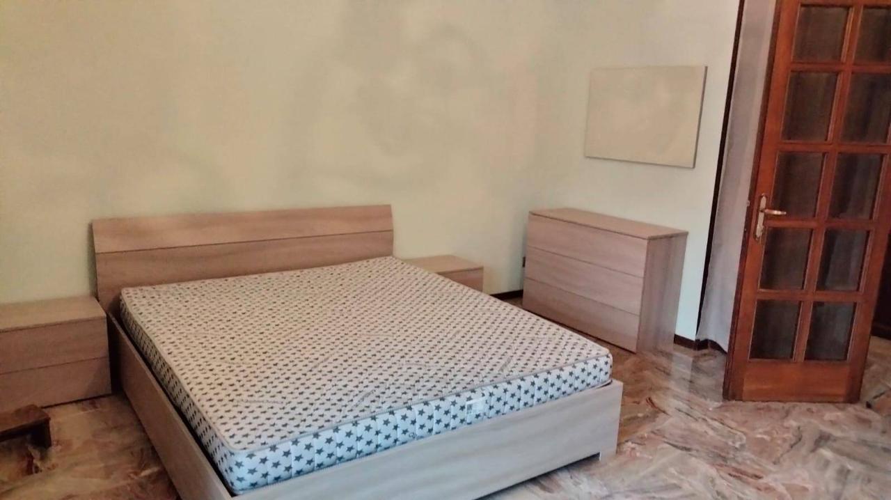 negozio in affitto a Modena
