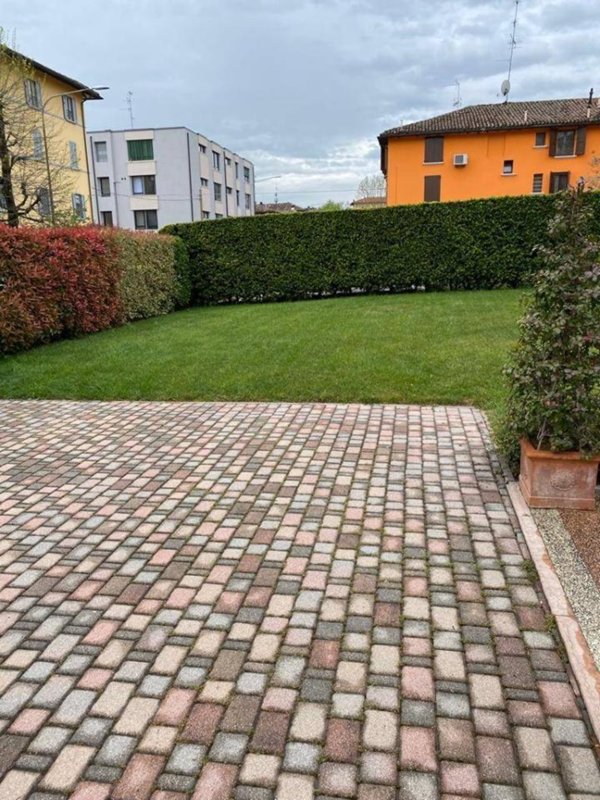 appartamento in affitto a Modena in zona Sant'Agnese