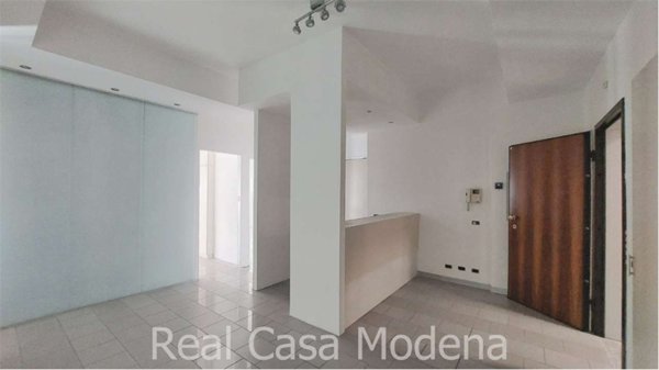 ufficio in affitto a Modena in zona San Faustino