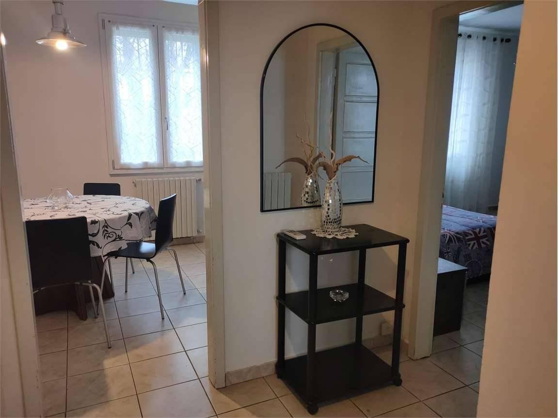 casa indipendente in affitto a Modena in zona San Faustino