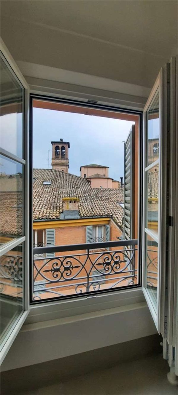 appartamento in affitto a Modena in zona Centro Storico