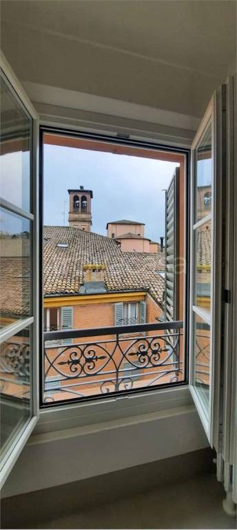appartamento in affitto a Modena in zona Centro Storico