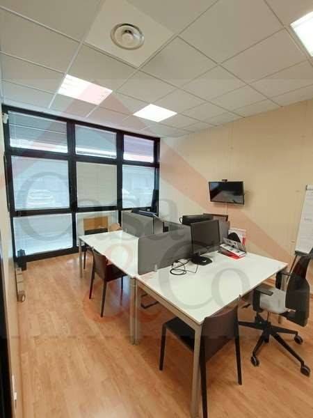 ufficio in affitto a Modena in zona Cittanova