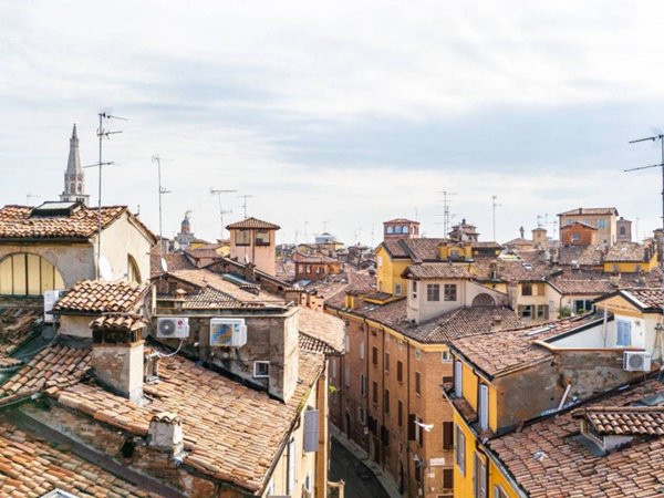 appartamento in affitto a Modena in zona Centro Storico