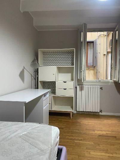 appartamento in affitto a Modena in zona Centro Storico