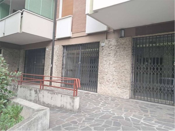 ufficio in affitto a Modena in zona San Lazzaro / Modena Est