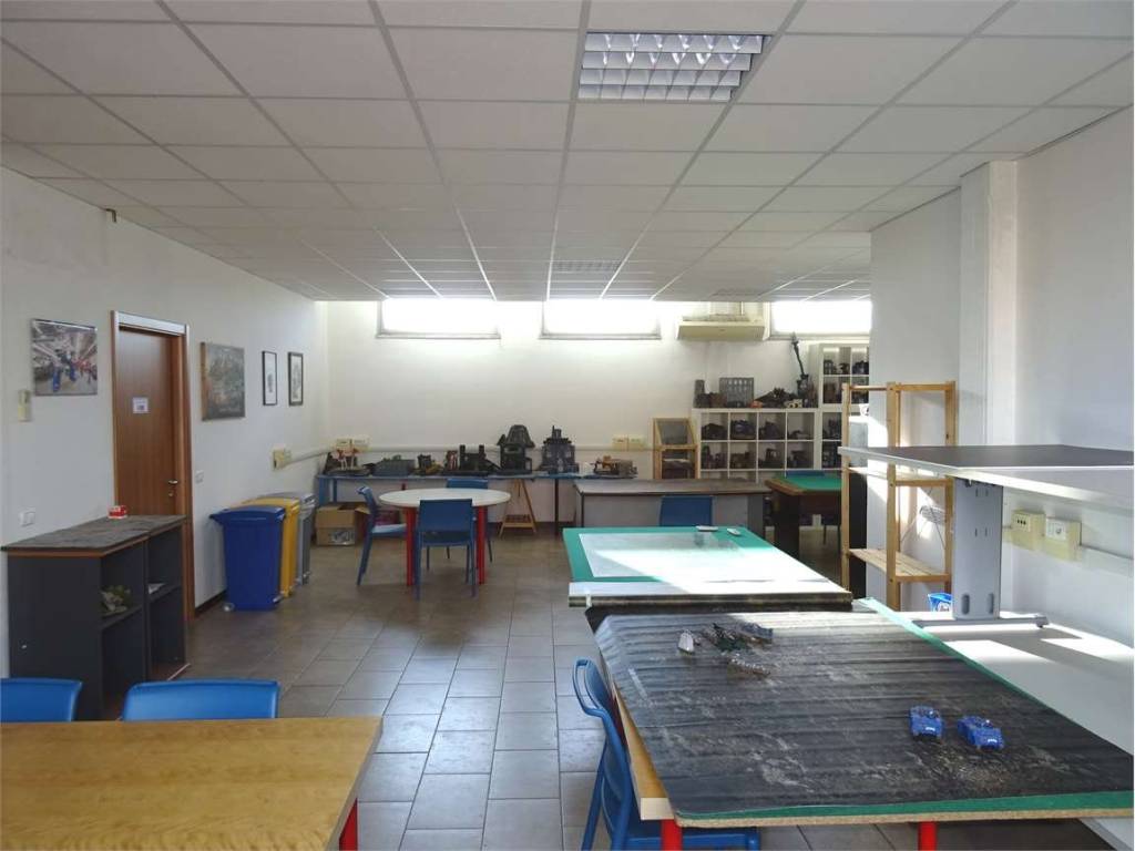 ufficio in affitto a Modena in zona Cittanova