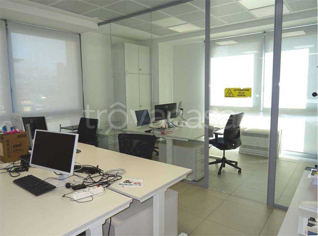 ufficio in affitto a Modena in zona San Cataldo