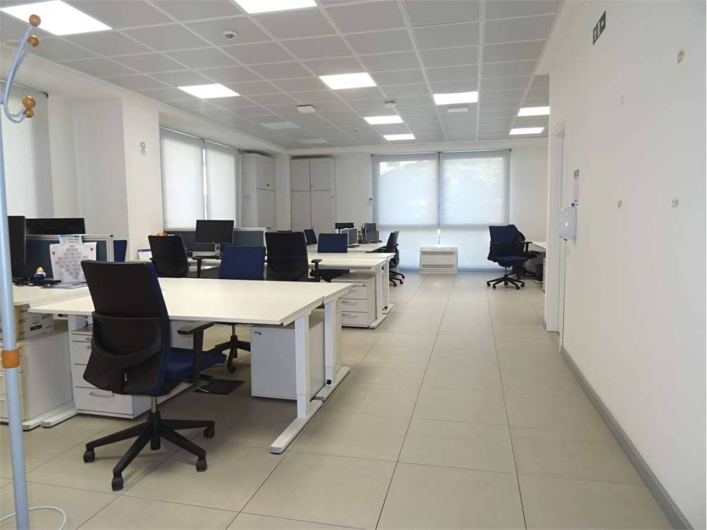 ufficio in affitto a Modena in zona San Cataldo