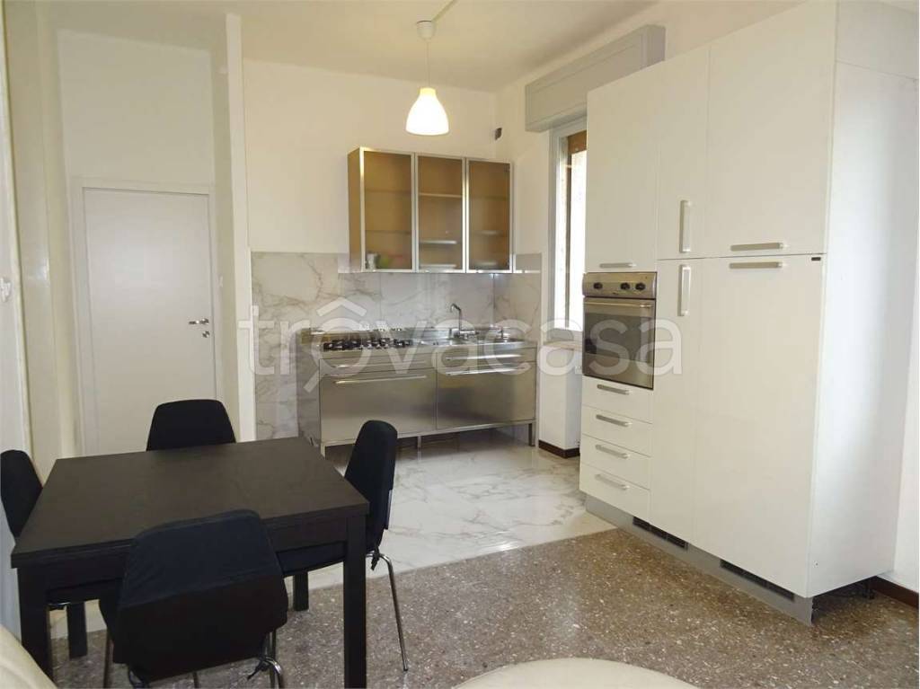 appartamento in affitto a Modena in zona Centro Storico