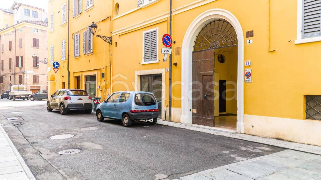 appartamento in affitto a Modena in zona Centro Storico