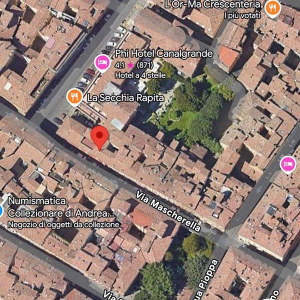 appartamento in affitto a Modena in zona Centro Storico