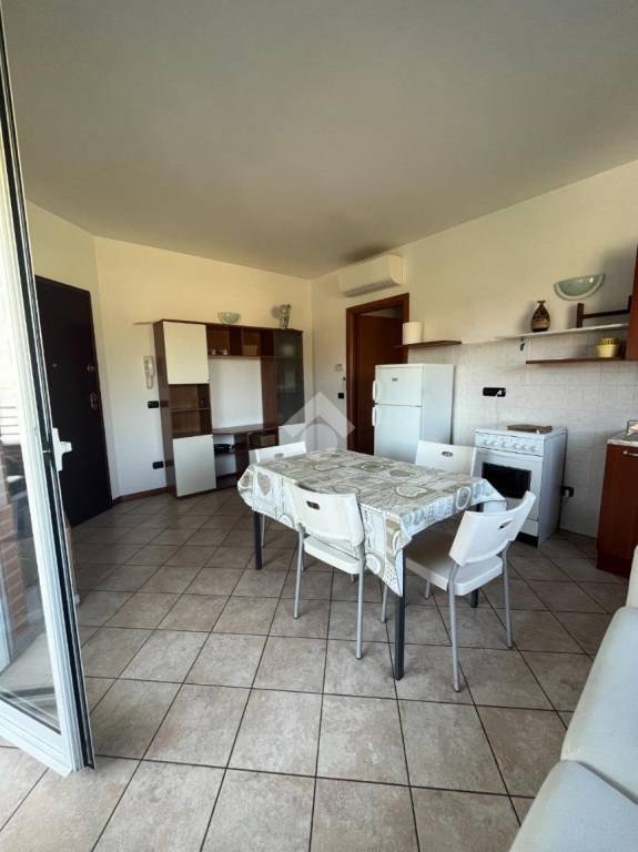 appartamento in affitto a Modena in zona San Faustino