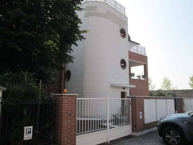 appartamento in affitto a Modena in zona San Faustino