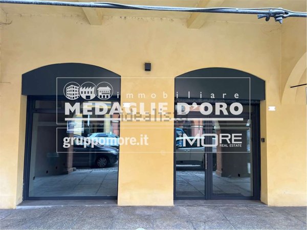 negozio in affitto a Modena in zona Centro Storico